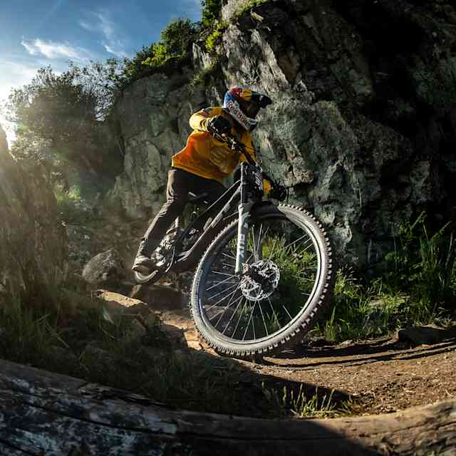 Thomas Genon tackles a technical rocky section at Red Bull Hardline in Dinas Mawddwy, United Kingdom, on June 2, 2024