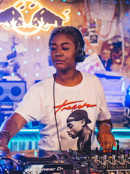 Sian Anderson Red Bull Music Odyssey 