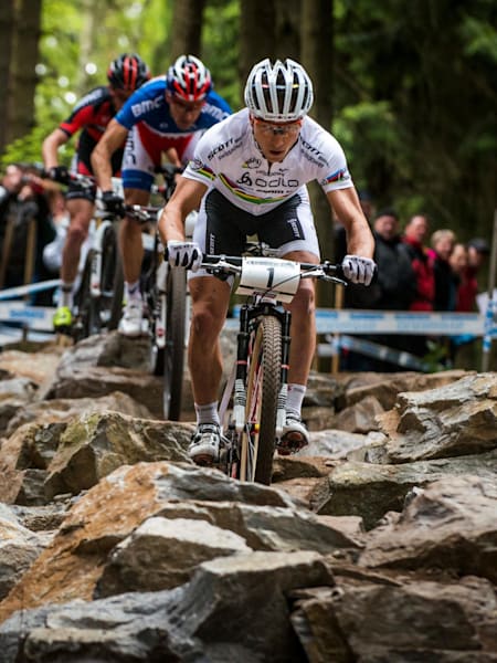 Nino Schurter in azione Nove Mesto