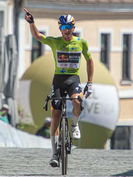 Florian Lipowitz wins the Tour of Slovenia