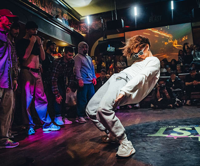 How To Freestyle Dance 4 Pro Tips To Step Up Your Game