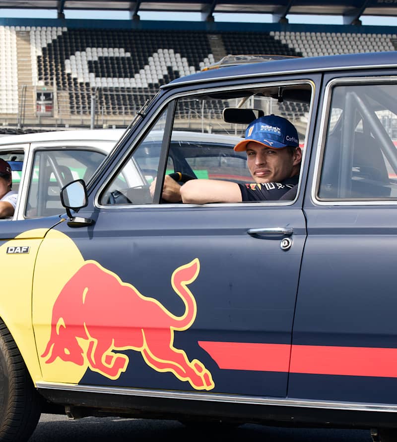 Red Bull Reverse】：マックス・フェルスタッペンと角田裕毅が