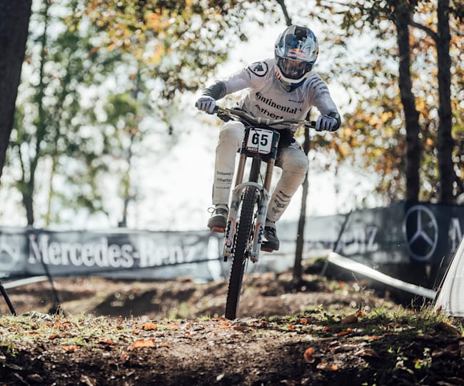 マウンテンバイク ライディングテクニック向上のために意識したい5ポイント Mtb レッドブル
