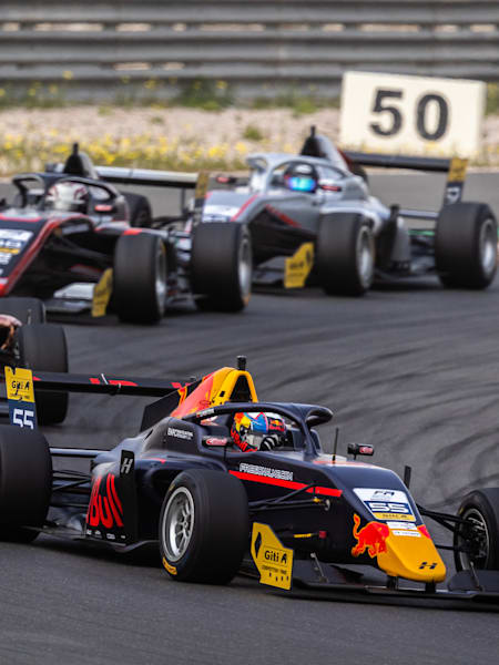 Le pilote le colombien de la Red Bull Junior Team, Sebastian Montoya.