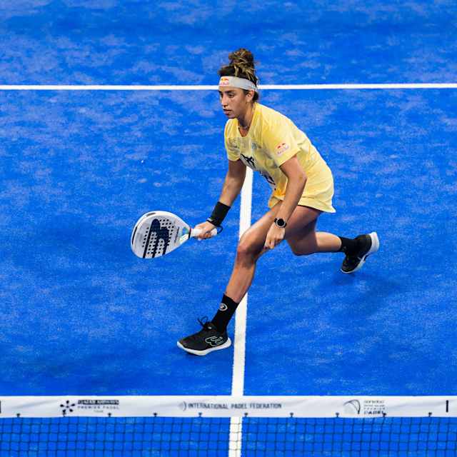 Claudia Fernandez Sanchez of Spain and Beatriz Gonzalez Fernandez of Spain compete during the OOREDOO QATAR MAJOR PREMIER PADEL in Doha, Qatar on April 18, 2025
