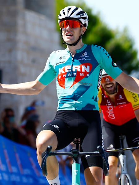 Red Bull - BORA - hansgrohe signs Haimar Etxeberria