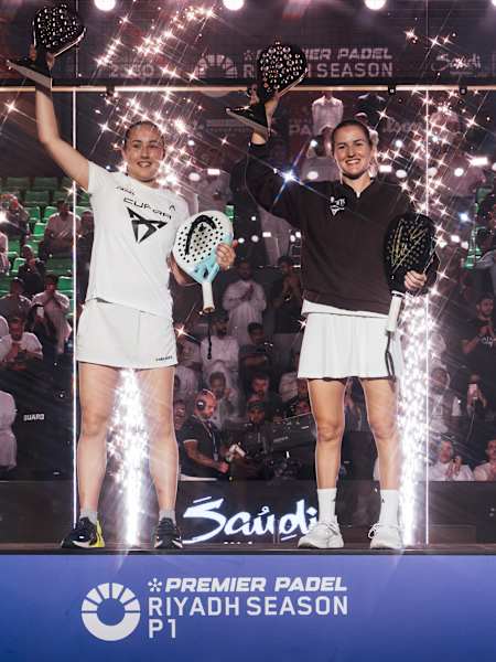 Andrea Ustero Prieto and Ariana Sánchez Fallada pose with their winner trophies at the Premier Padel Riyadh Season P1 , Saudi Arabia on February 14, 2026.