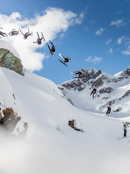 Markus Eder qui ripreso in una sequenza nel Freeride Alp Resort di Alagna, in Italia.
