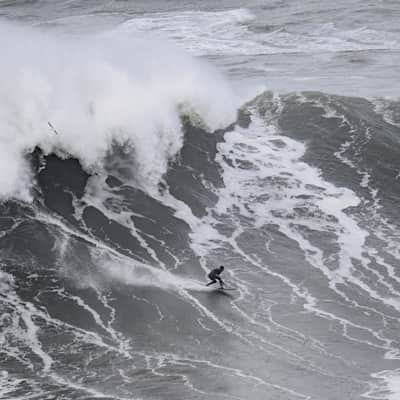 Big Waves in Nazare, Portugal - Ultimate 2023 Visitors Guide