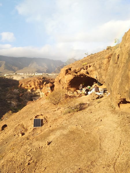 Zamieszkana jaskinia