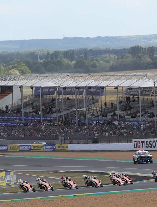 Start of Race 1 in Le Mans 2025