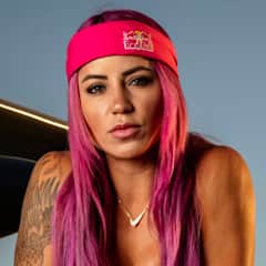 Sky Grind: Leticia Bufoni faz manobra para a história