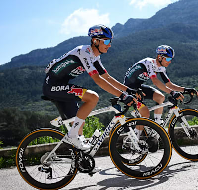 Le jeune talent de 21 ans s'est entretenu avec nous à la Volta Catalunya pour parler de son nouveau chapitre avec Red Bull - BORA - hansgrohe 