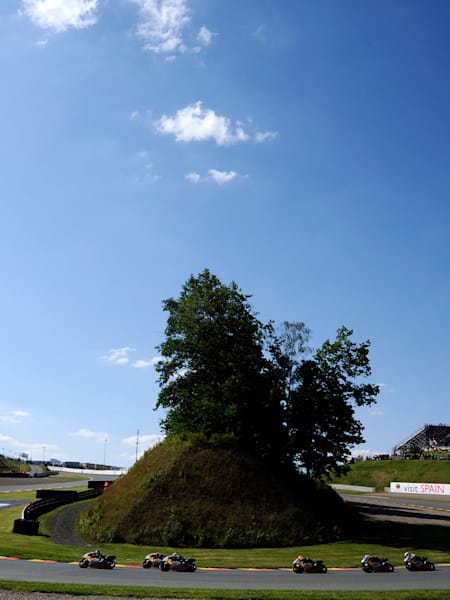 Scott Deroue durante la Red Bull Moto GP Rookies Cup en 2011.