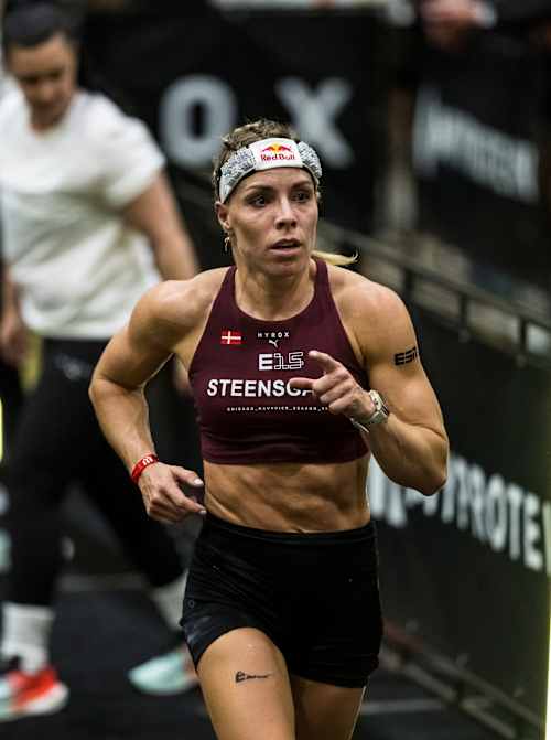 Ida Mathilde Steensgaard pushes through the Women’s Elite 15 at Hyrox World Championship 2025 in Chicago