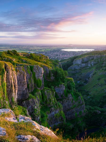 Cheddar Gorge(ous)