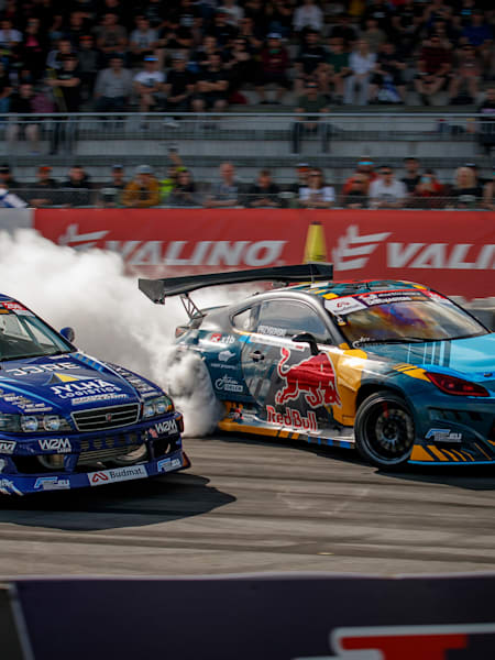 Drift Masters - rywalizacja zawodników na torze