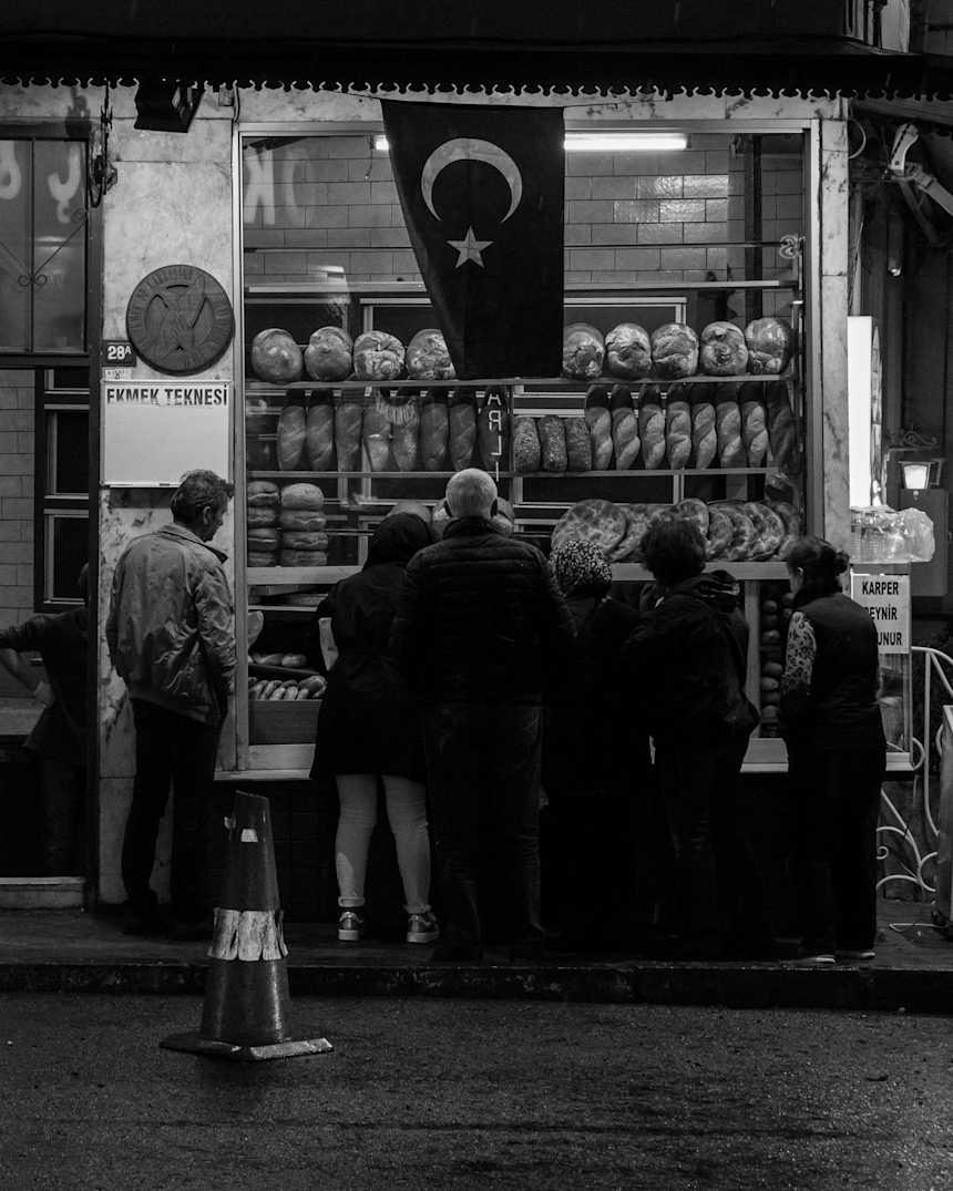 170 yillik has ekmek firini nin