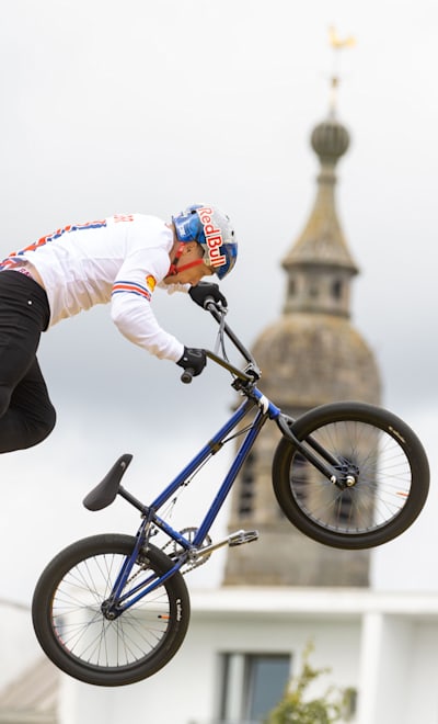 Kieran Reilly performs at the UCI World Championships in Glasgow, Scotland on August 7, 2023. 