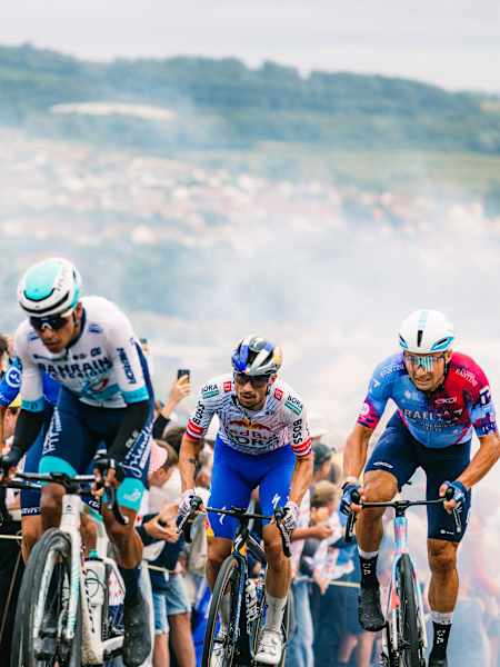 Atmosphere at stage 2 of Tour de France