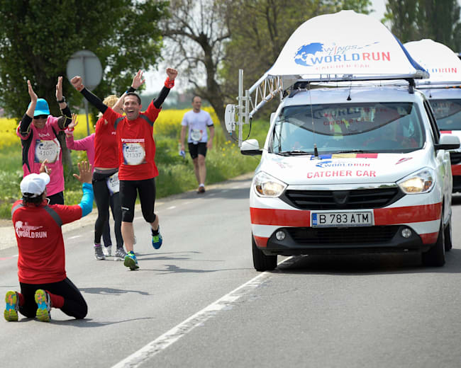 Wings for Life World Run 2015 Los Catcher cars