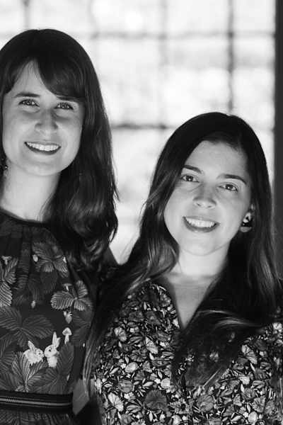 Lily Farias e Paula Fernandes