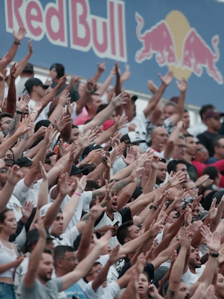 Torcida do Red Bull Bragantino no Nabizão