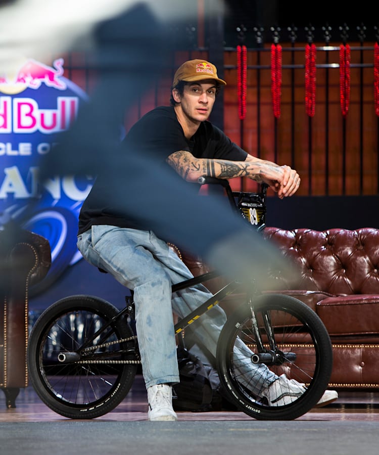 Red bull bmx team outlet