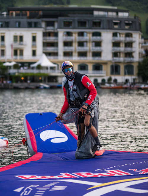 The Italian veteran Aaron Durogati claimed the victory in 2025