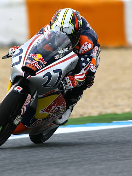 Blog | Joe Roberts racing for the win in Estoril