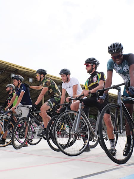 ハードコアメッセンジャーが送る旅紀行Vol.5「パリ編:その3」 ハードコアメッセンジャーが送る旅紀行Vol.5「パリ編:その3」