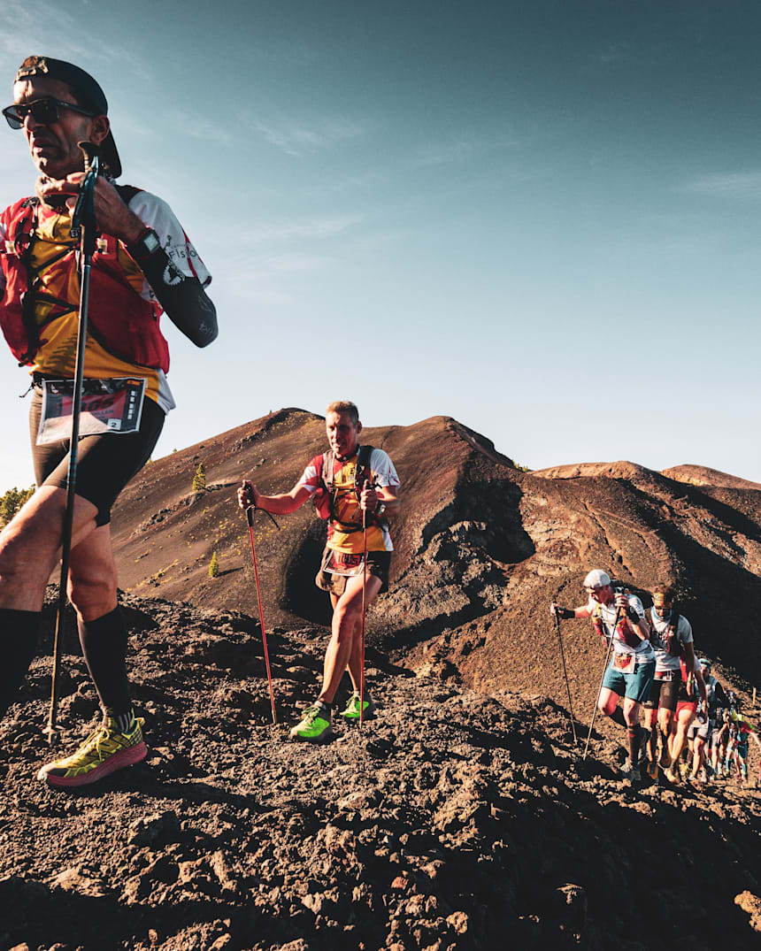 2020年版 世界の火山マラソン 9レース ランニング レッドブル