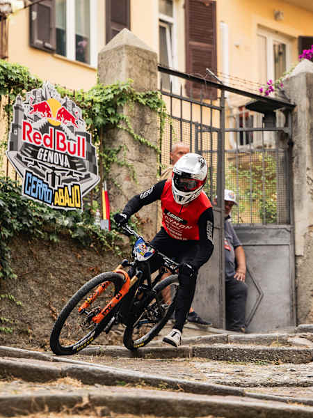 Johannes Fischbach beim Red Bull Genova Cerro Abajo am 28. Juni 2026 in Genua, Italien.
