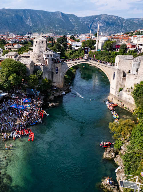 Stari Most, Mostar bei der Red Bull Cliff Diving World Series