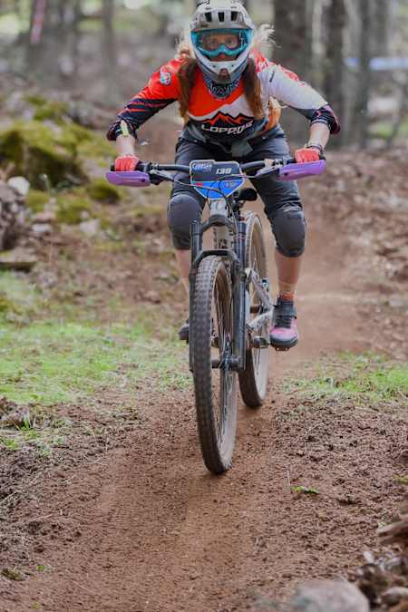 Helmos Enduro