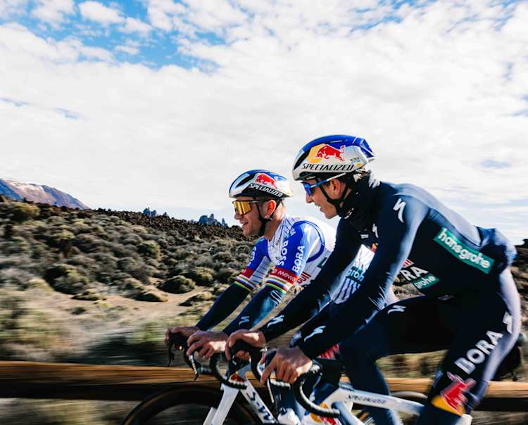 Red Bull – BORA – hansgrohe