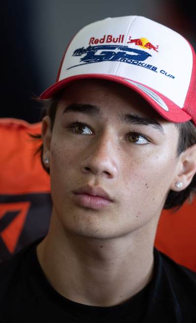 Lenoxx Phommara in the garage of Rookies Cup 2025