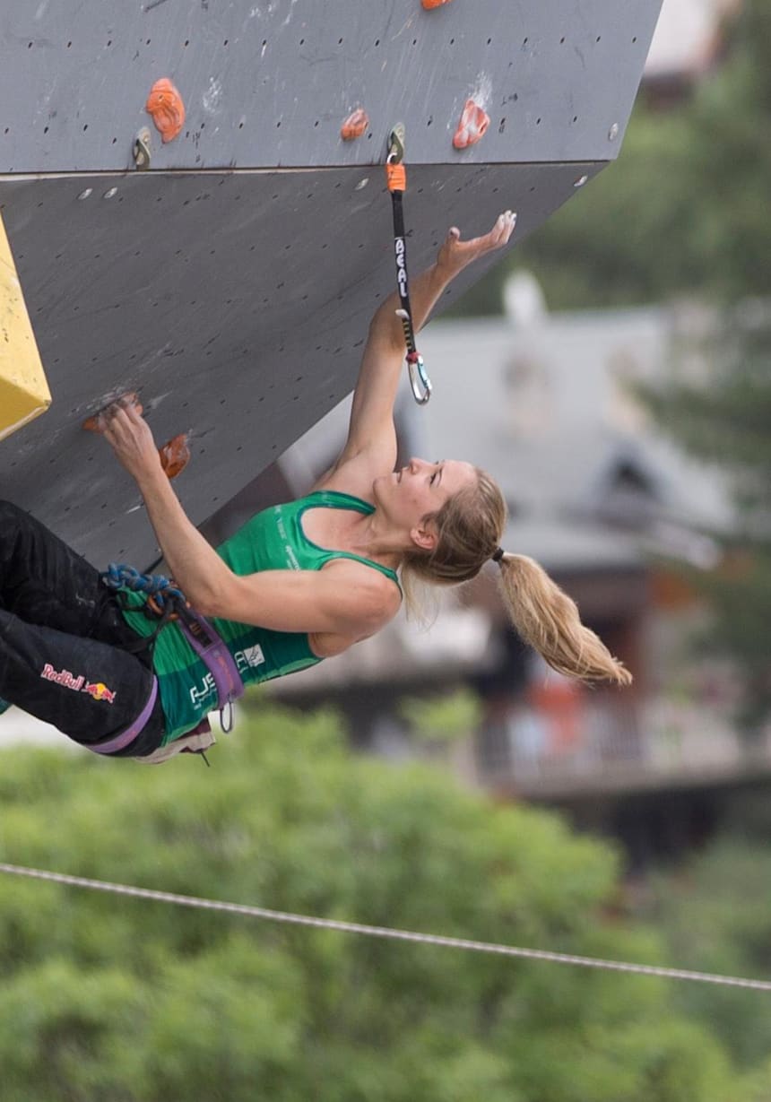 Jessica Pilz Lead Kletterin