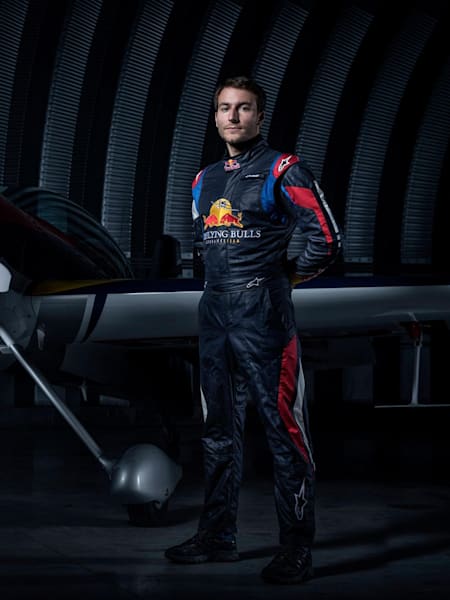 Česká letka Red Bull Flying Bulls ve vzduchu na akci, Jan Tvrdík