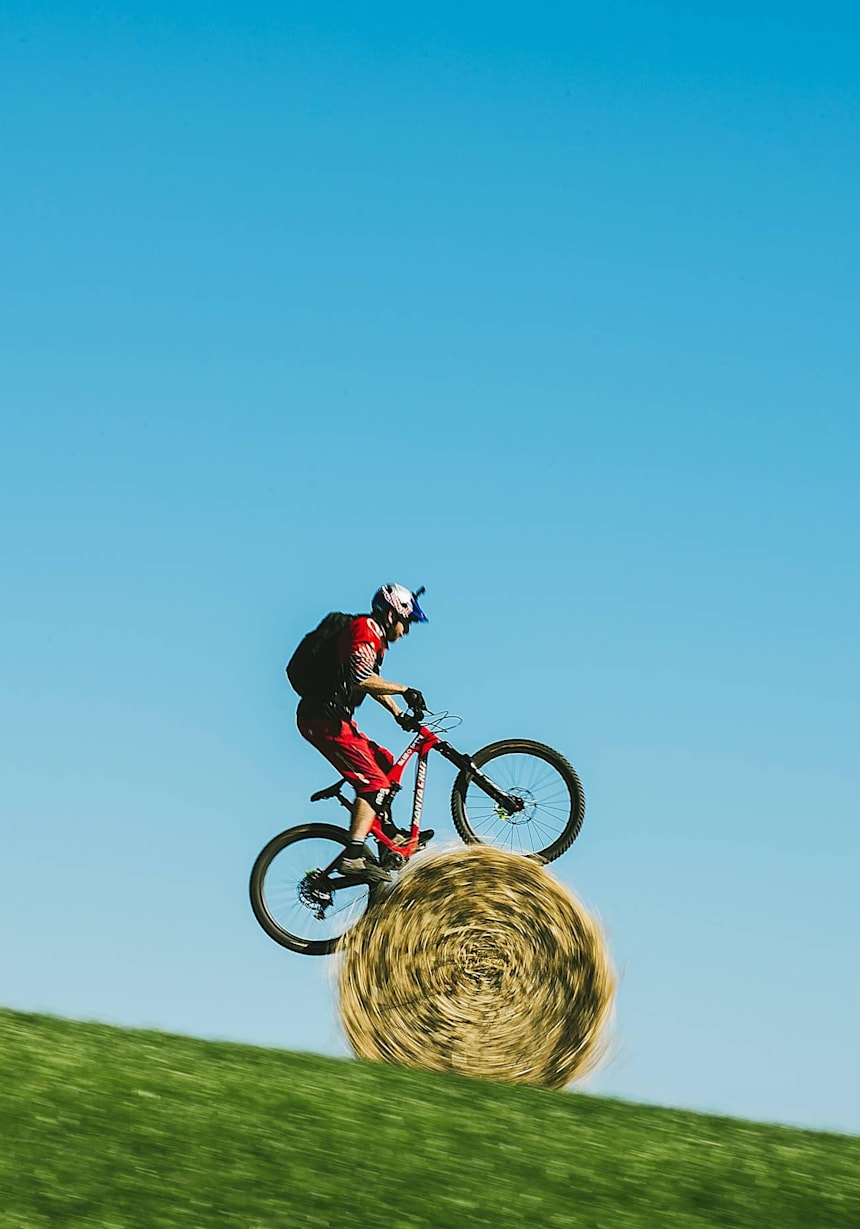 danny macaskill bmx