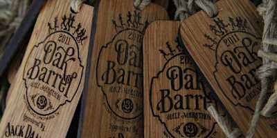 Diese Medaille bekommt jeder, der den Oak Barrel Halbmarathon in Lynchburg zu Ende läuft.