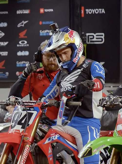 Red Bull Moto Spy S4 E4 Art