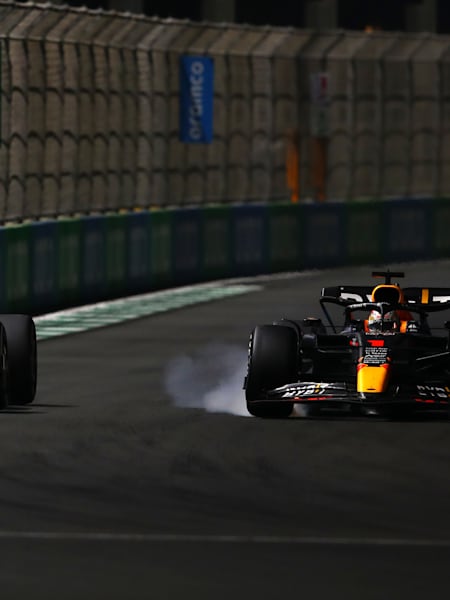 La lotta tra Max Verstappen e Charles Leclerc