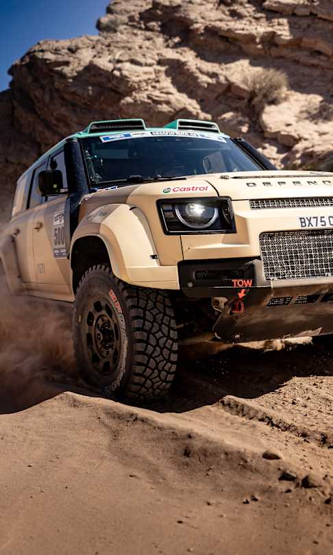 Stéphane Peterhansel takes on the rugged terrain at Desafio Ruta 40's 1st stage in San Juan, Argentina. 