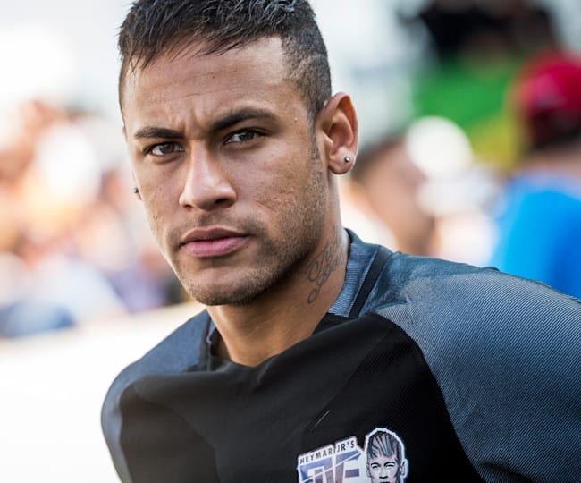 Neymar Jr Discover Barcelona Star S Brazil Childhood