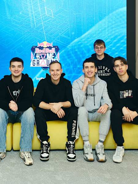 Команда BOARS VLR на буткемпі NAVI.