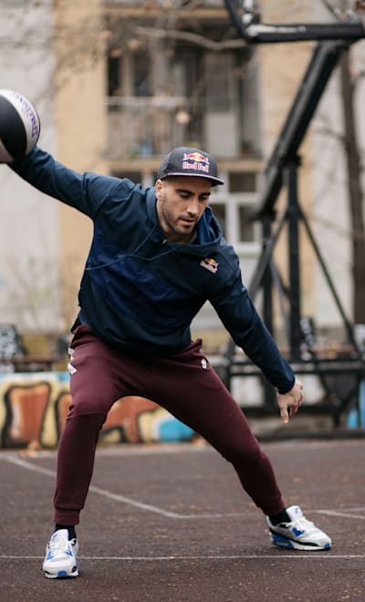 Professional basketball player Dušan Bulut.