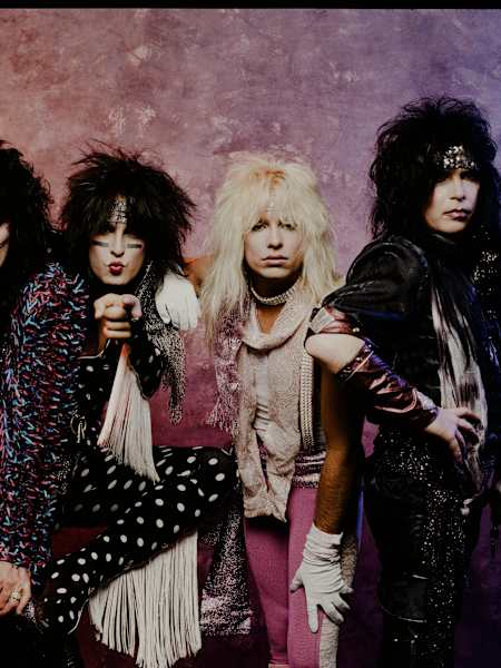 El grupo Mötley Crüe en julio de 1985 en Japón.