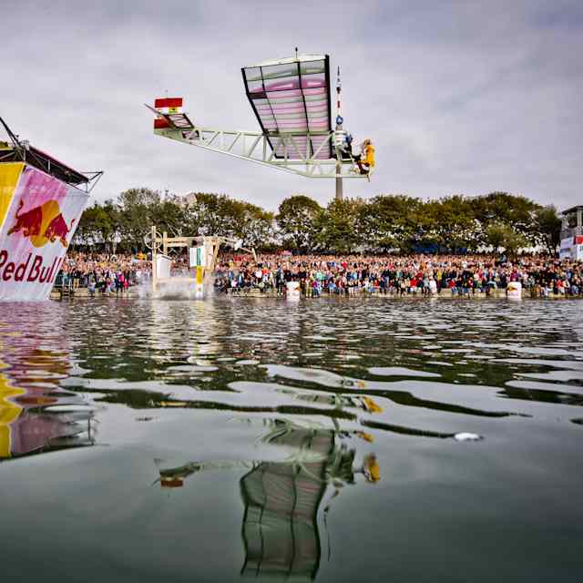 Red Bull Flugtag Wien Hero Art