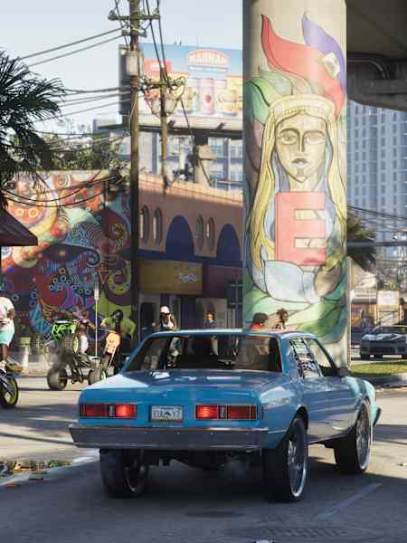 Screenshot from GTA 6 shows a street in Vice City